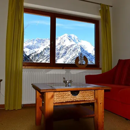 Апартаменты Bergfuehrer-huesle Миттелберг